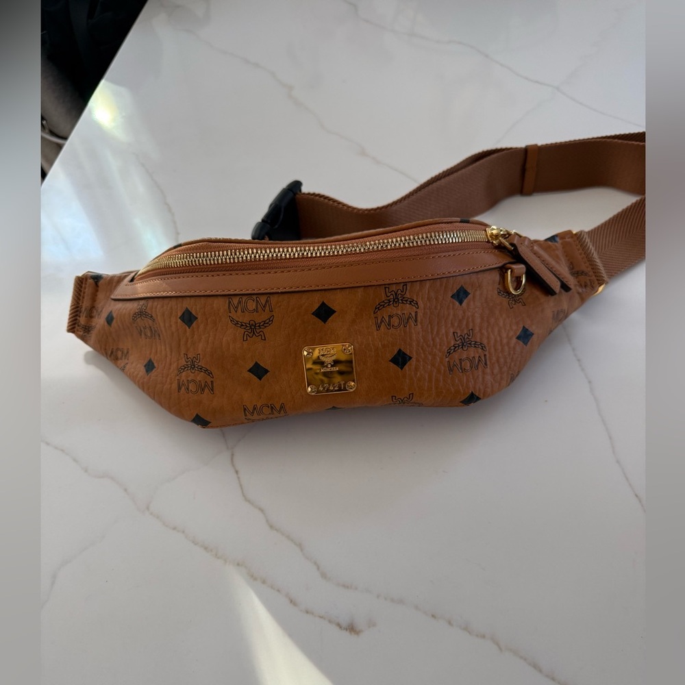MCM Visetos Belt Bag - Picture 3 of 11